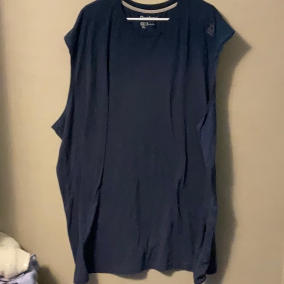 Reebok Men's Navy Tank Top - Picture 1 of 5